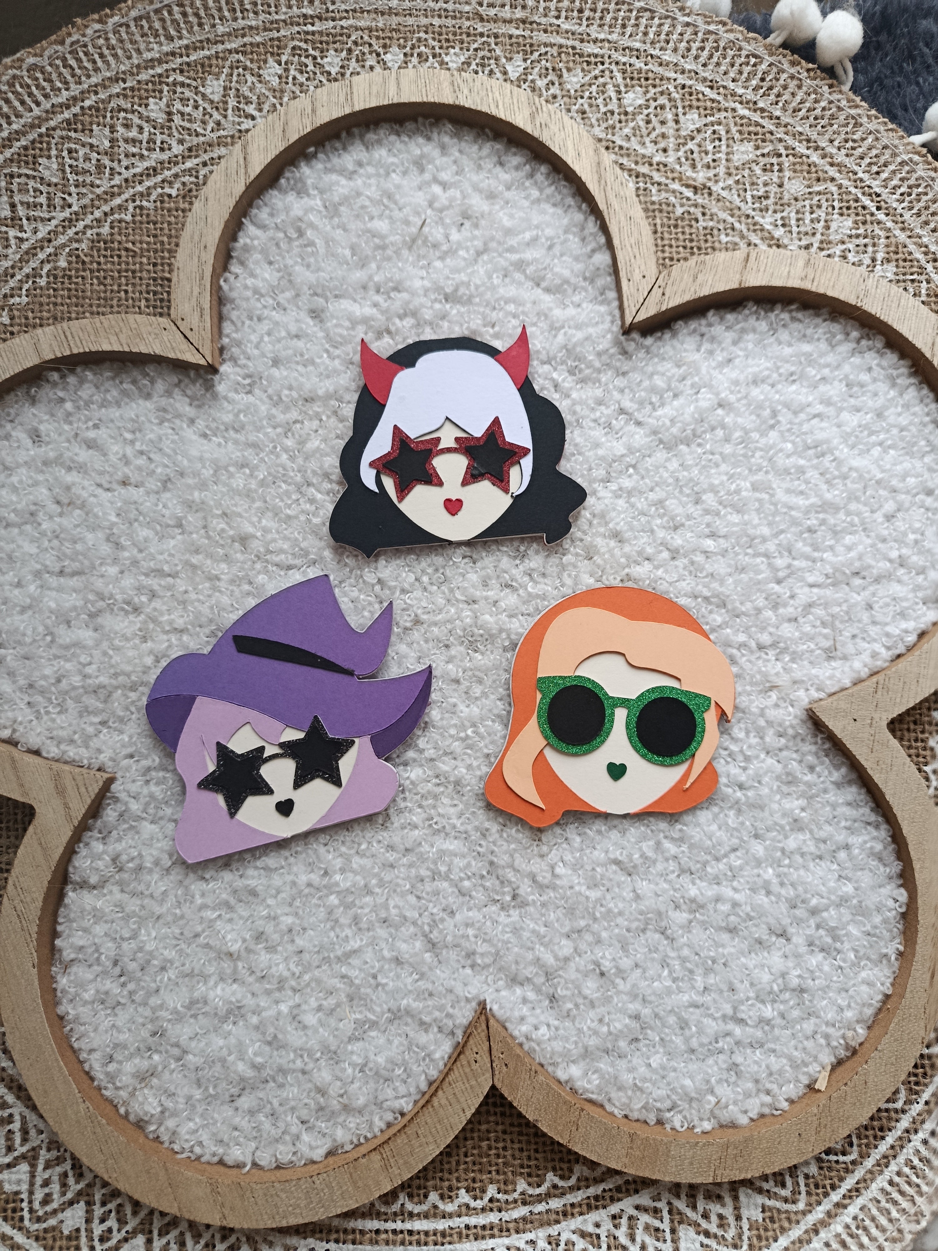 Broche édition limitée Halloween : Mélusine, Nyx et Ambreline