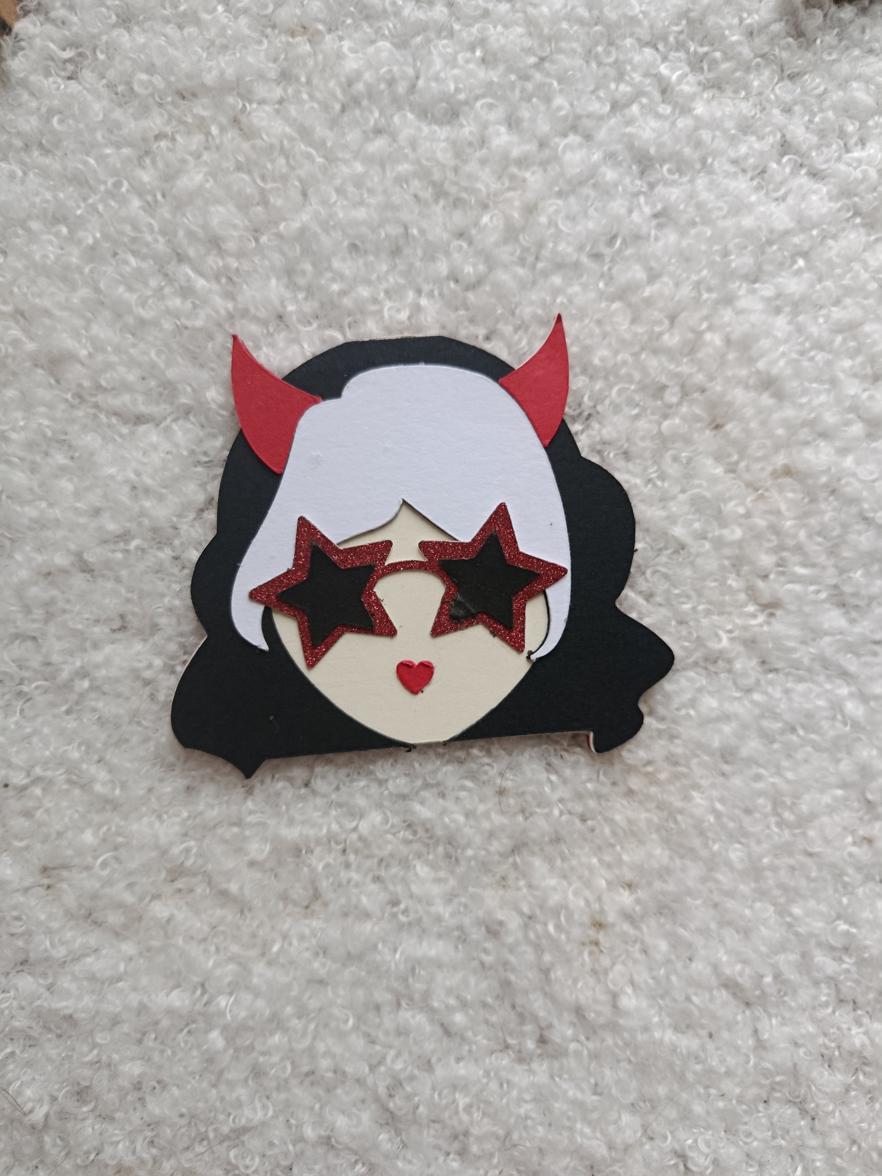 Broche édition limitée Halloween : Mélusine, Nyx et Ambreline