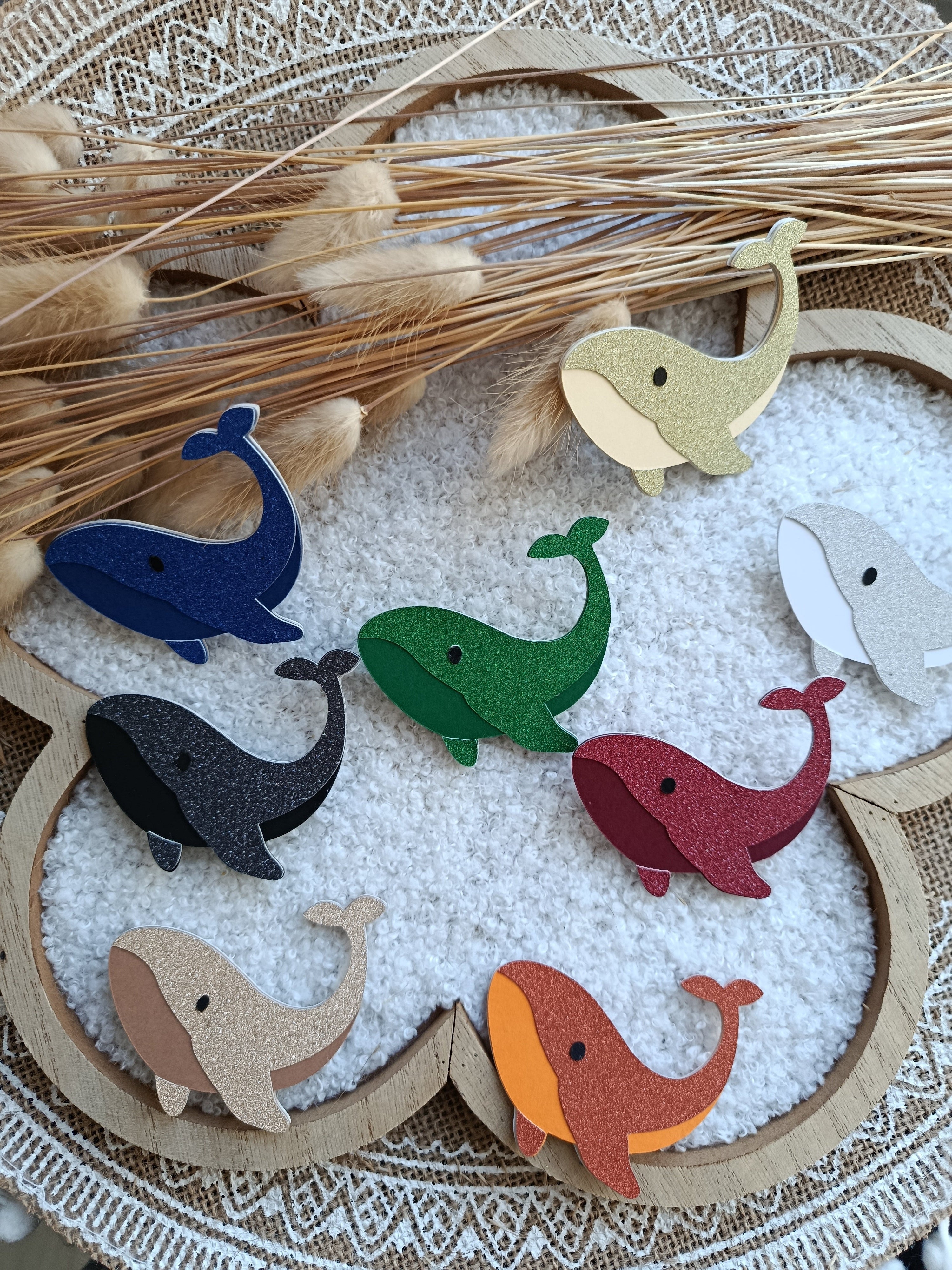 Broche baleine